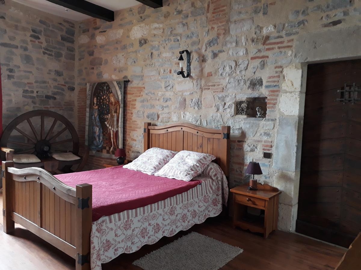 كورد سور سيال Chambres D'Hotes L'Escuelle Des Chevaliers المظهر الخارجي الصورة